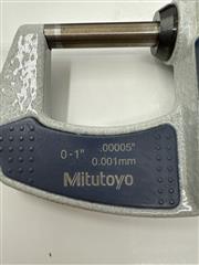 MITUTOYO DIGITAL MICROMETER  293-831-30